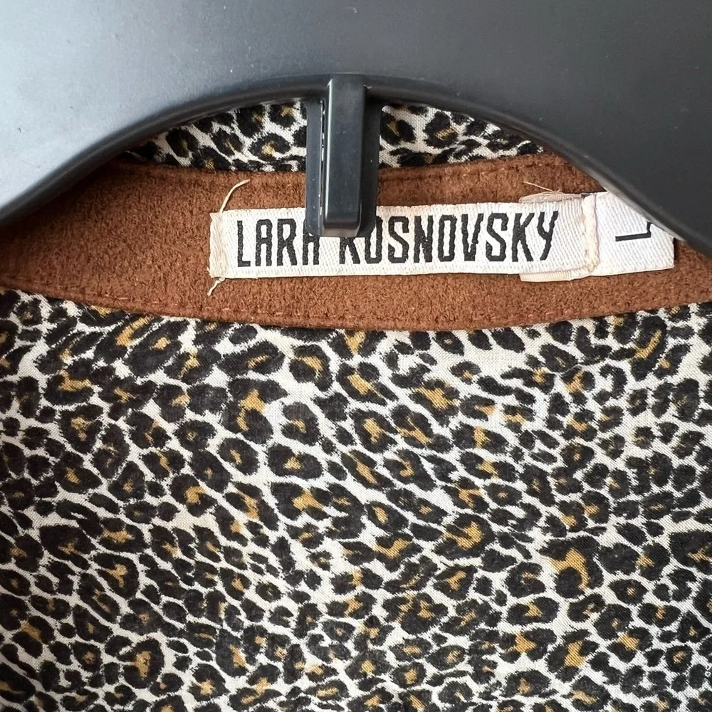 Lara Kosnovsky Leopard Print Long Sleeve Blouse with Suede Accents Size Large